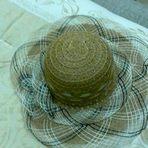 Lovely lady summer hat for all occasions